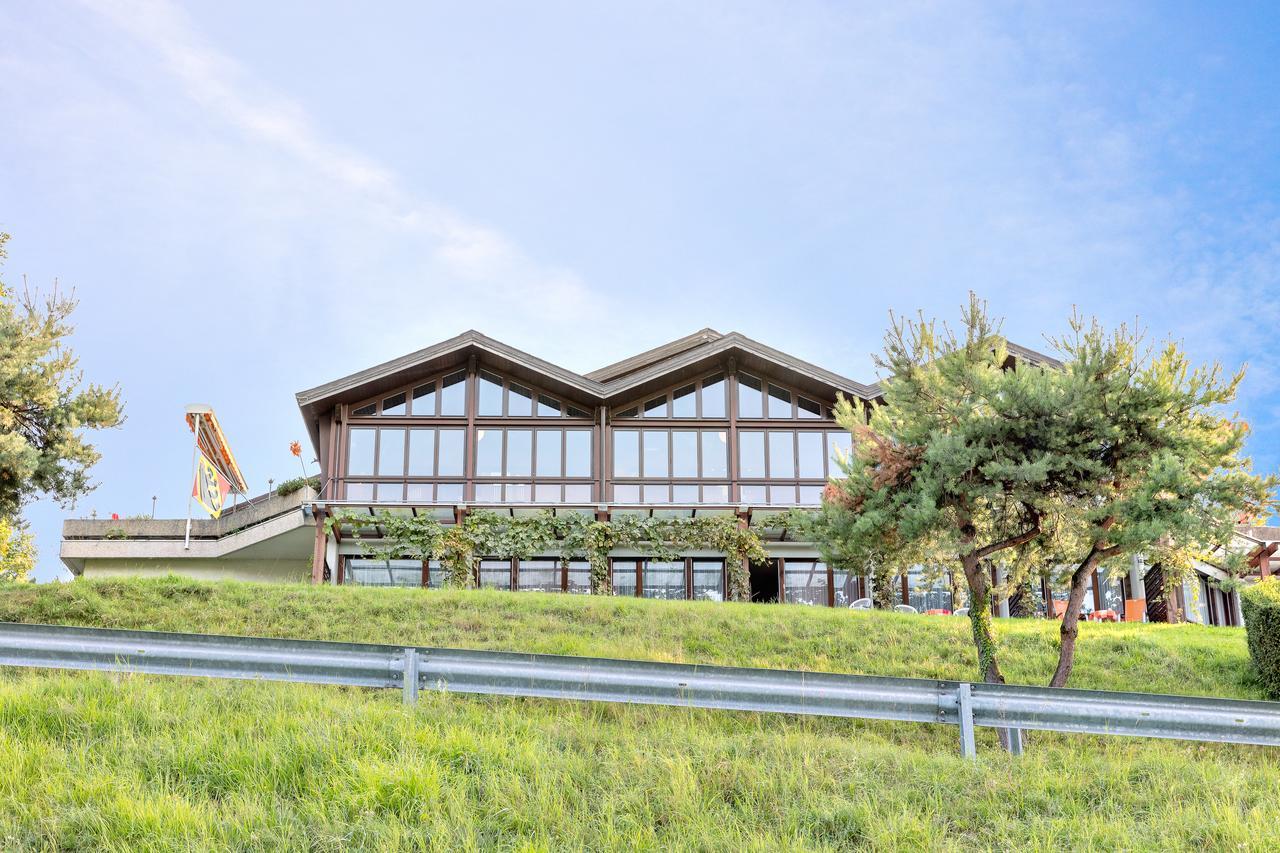 Hotel Restaurant Moeve Faulensee Exterior foto